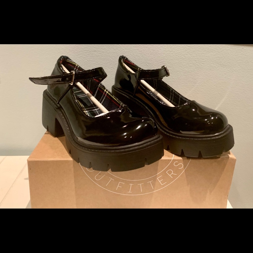 Size 7 Urban Outfitters Mary Janes